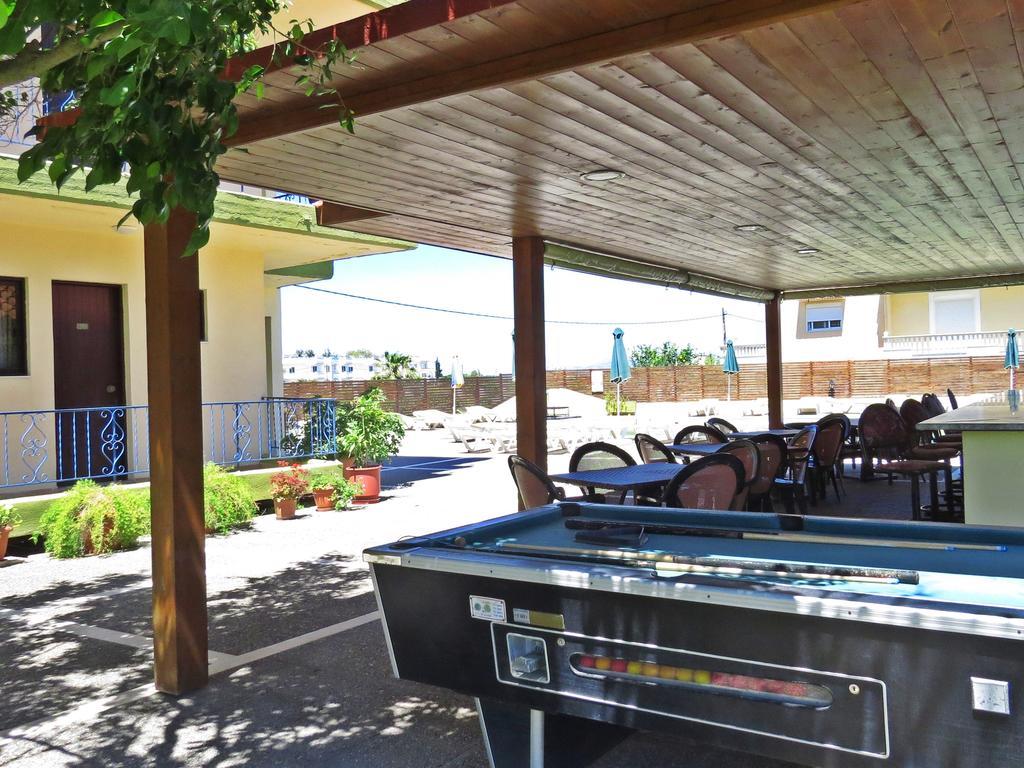 Maritime Hotel Apartments Petaloudes Dış mekan fotoğraf