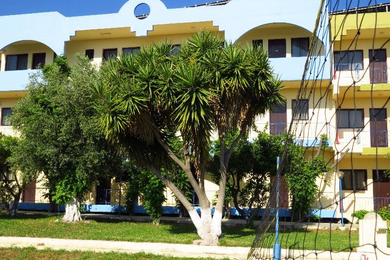 Maritime Hotel Apartments Petaloudes Dış mekan fotoğraf