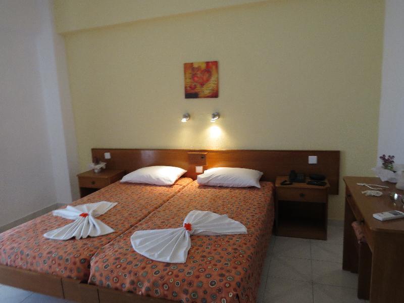 Maritime Hotel Apartments Petaloudes Dış mekan fotoğraf