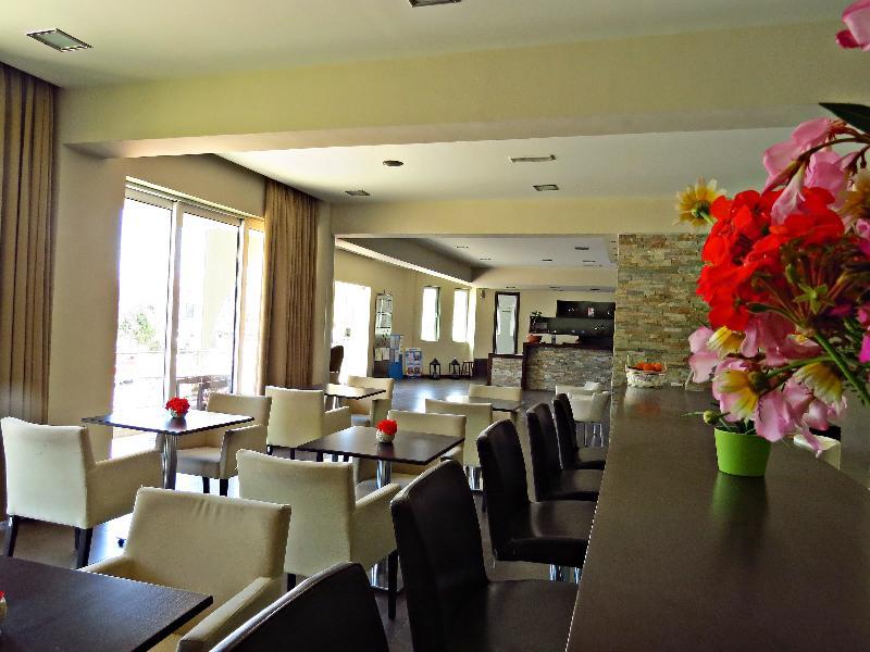 Maritime Hotel Apartments Petaloudes Dış mekan fotoğraf