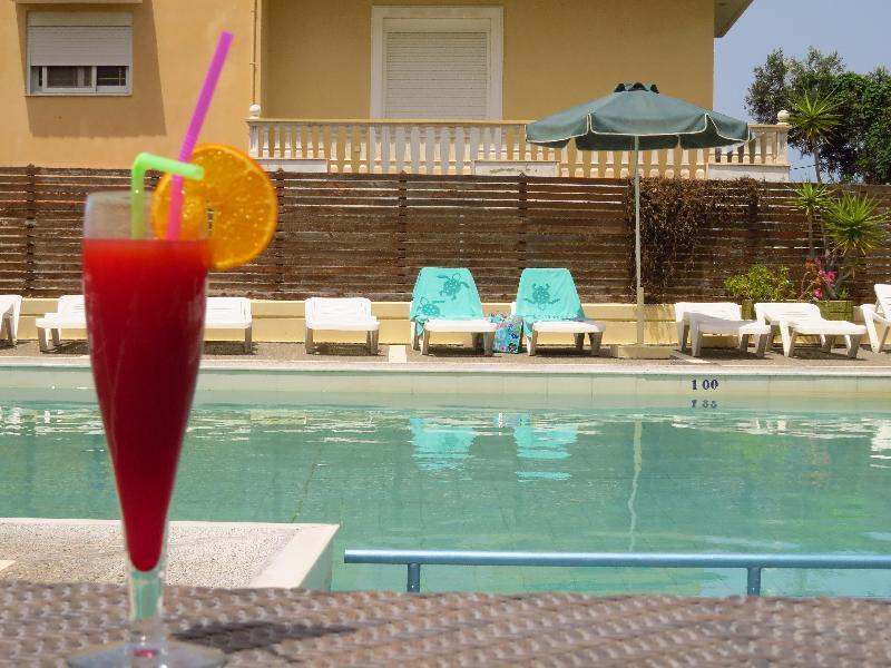 Maritime Hotel Apartments Petaloudes Dış mekan fotoğraf