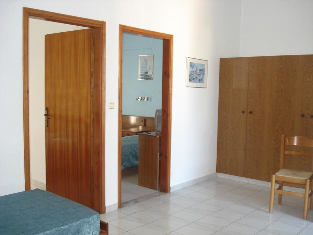 Maritime Hotel Apartments Petaloudes Dış mekan fotoğraf