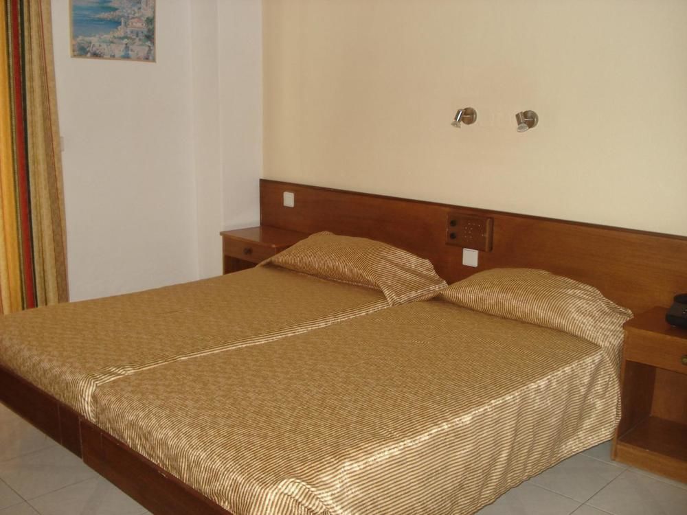 Maritime Hotel Apartments Petaloudes Dış mekan fotoğraf