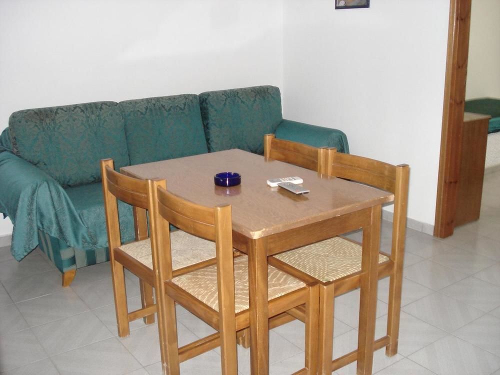 Maritime Hotel Apartments Petaloudes Dış mekan fotoğraf