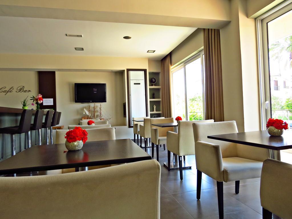 Maritime Hotel Apartments Petaloudes Dış mekan fotoğraf