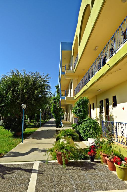 Maritime Hotel Apartments Petaloudes Dış mekan fotoğraf