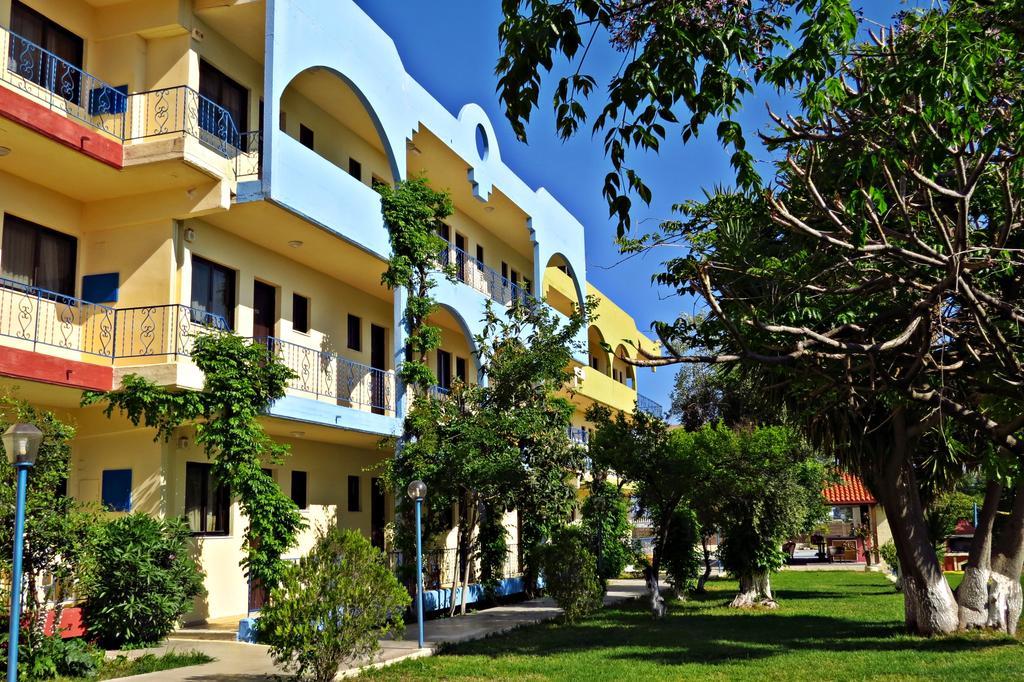 Maritime Hotel Apartments Petaloudes Dış mekan fotoğraf