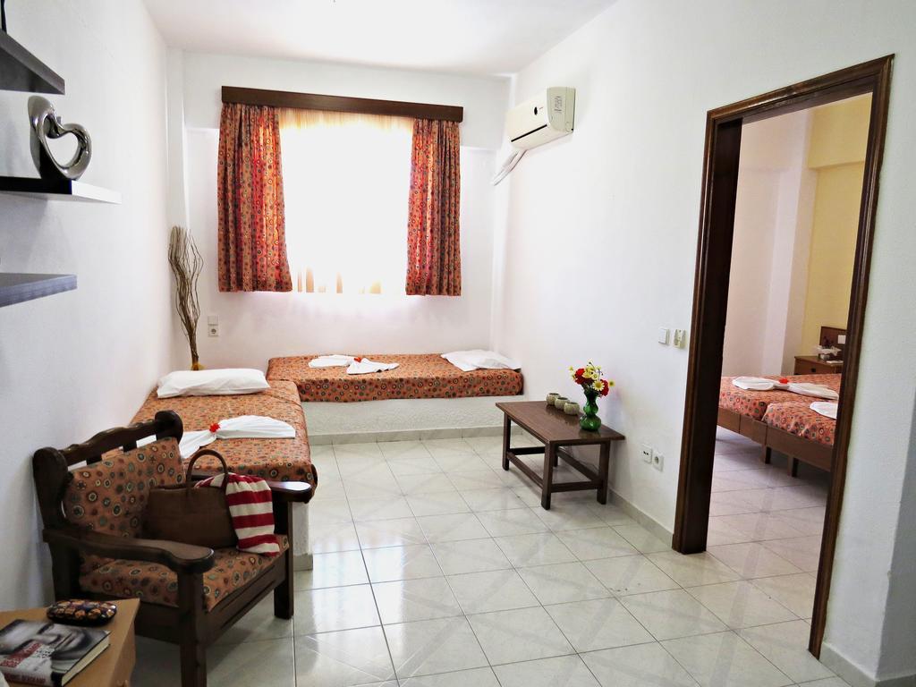 Maritime Hotel Apartments Petaloudes Dış mekan fotoğraf